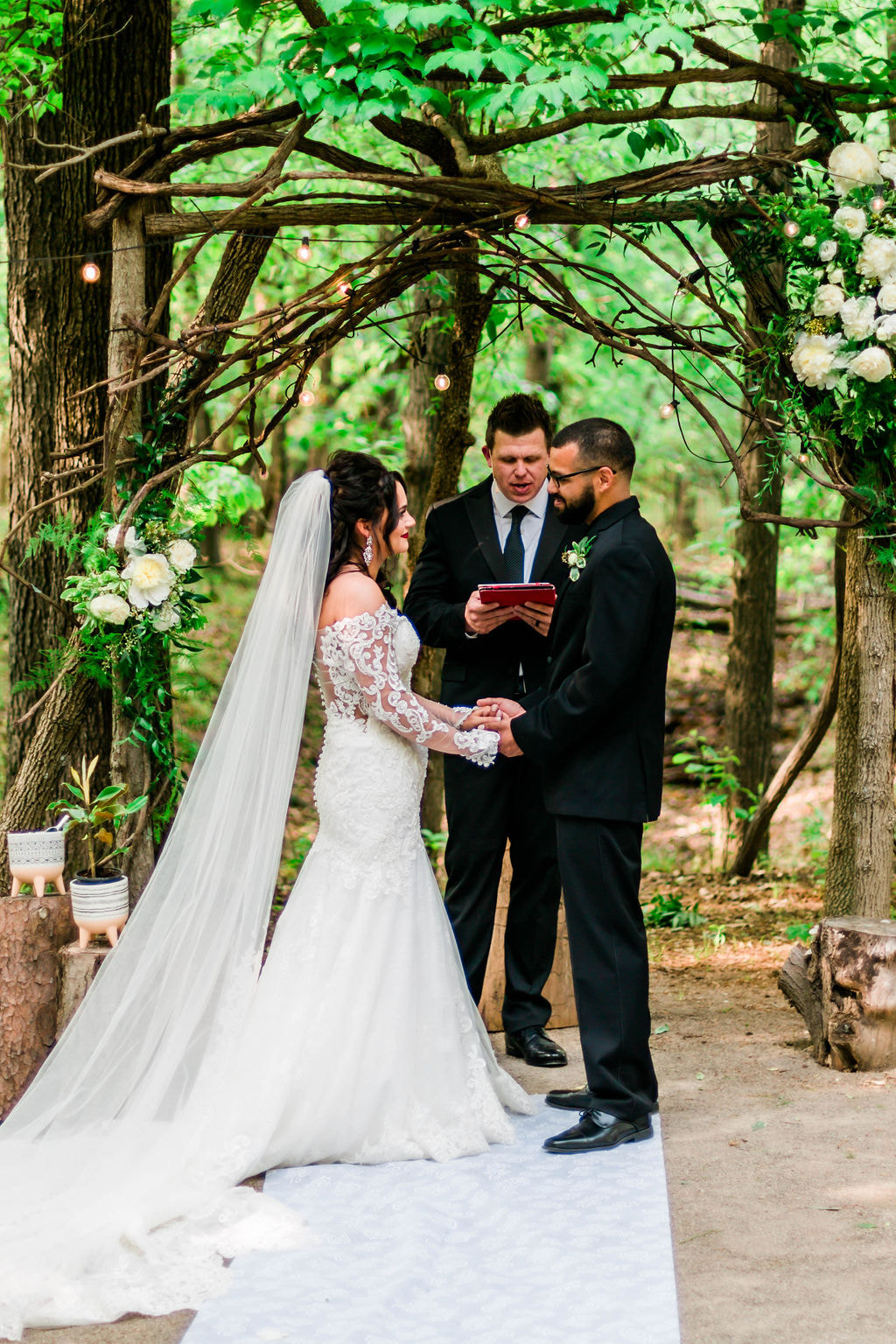 Pricing for Weddings | Dragonfly Wedding Venue IL - DRAGONFLY WEDDING VENUE